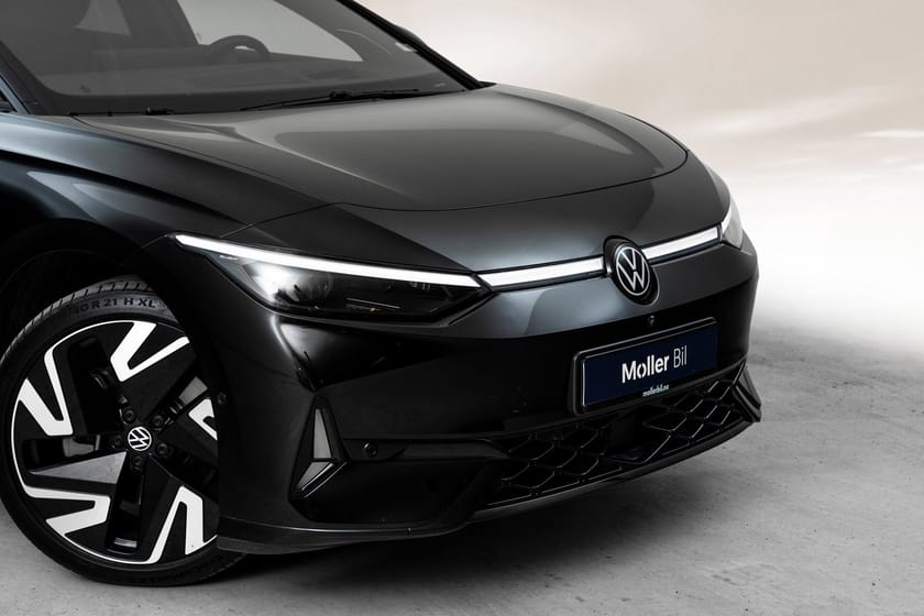 Bilde 3 av Volkswagen ID.7 GTX Tourer