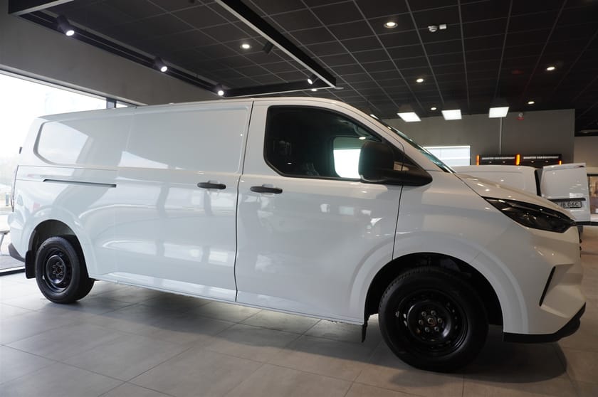 Bild 4 av Ford Transit Custom 320 Skåp Trend 320l 2.0l Ecoblue 136hk 8-Växlad Automat FWD Diesel
