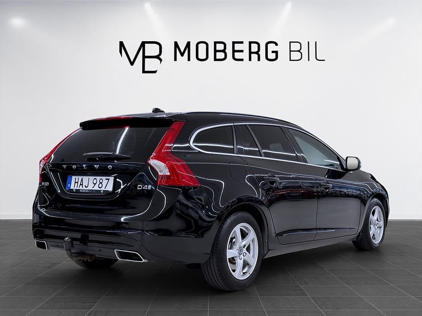 Bild 4 av Volvo V60 D4 190hk Classic Momentum Drag Navi PDC