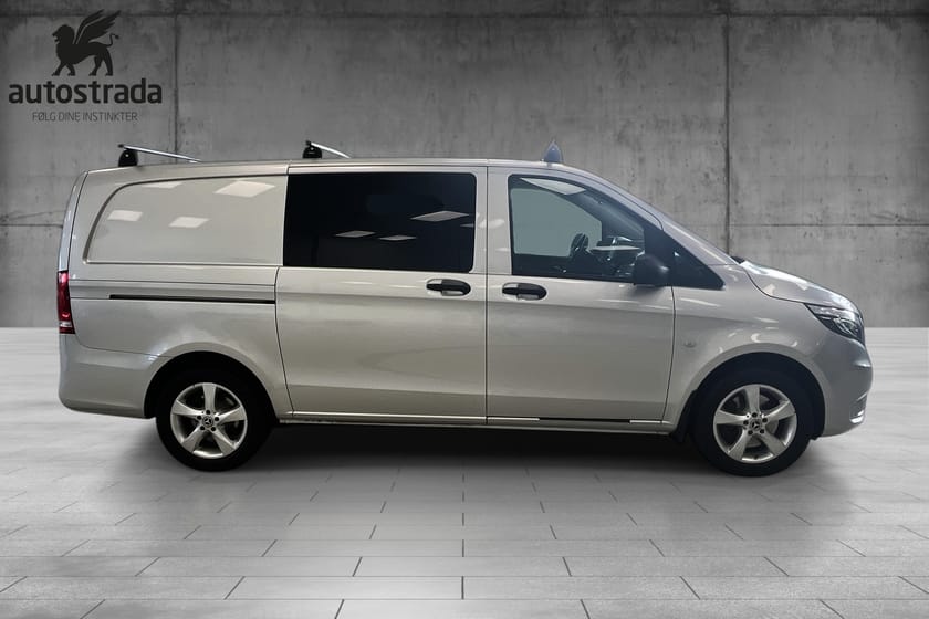 Bilde 4 av Mercedes-Benz Vito 119 CDI 4x4 3.0t A2 4x4/ Varmer / ny service