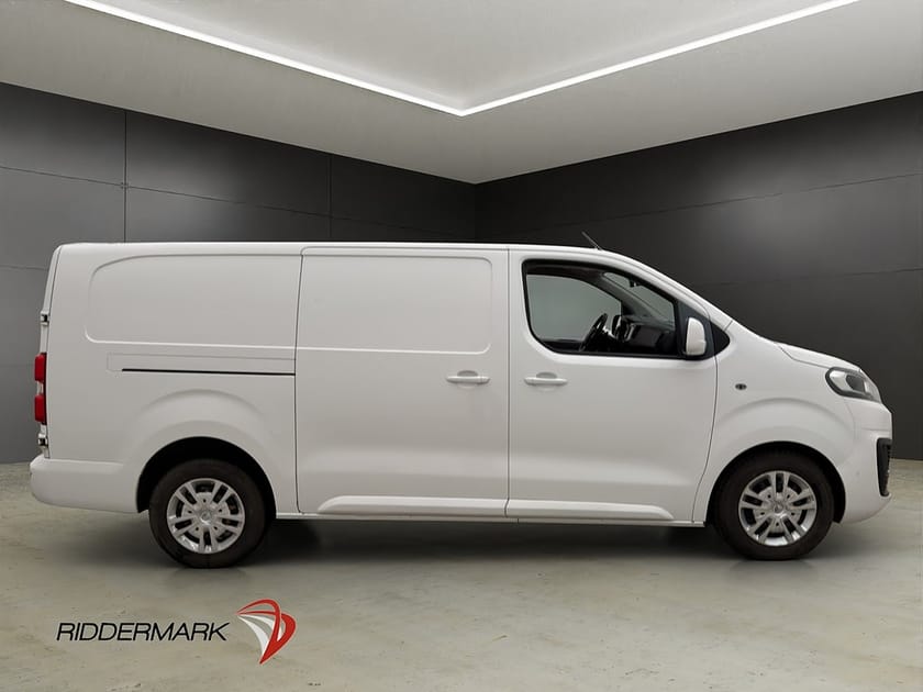 Bild 2 av Citroën Jumpy Van L3 Ny-Kamrem Värmare B-Kamera CARPLAY Moms