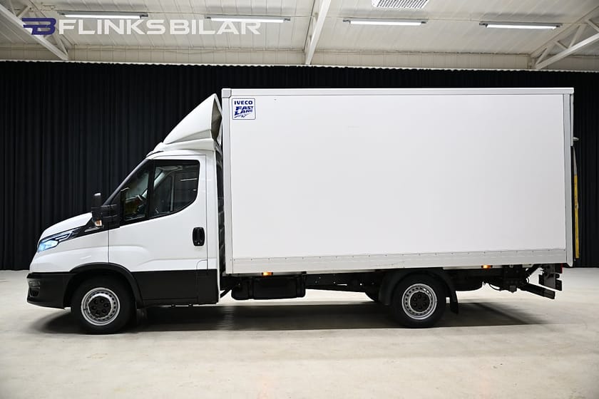 Bild 2 av Iveco Daily 35-160 Chassi Cab 156HK Automat|Volymskåp|BG-Lyft|LED|Backkamera|Leasbar