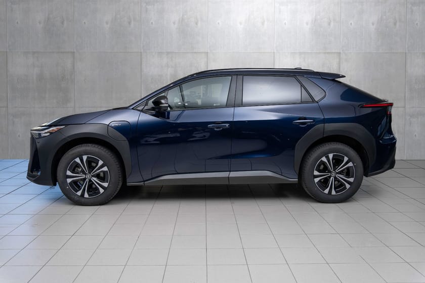Bilde 2 av Toyota bZ4X AWD Active Tech