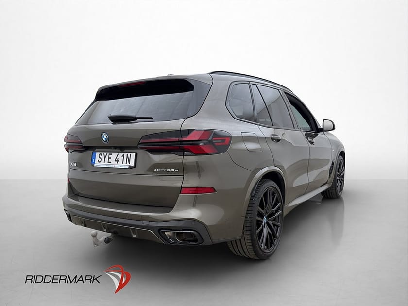 Bild 4 av BMW X5 xDrive50e M Sport Pro Innovation Sky Luftfjä H/K Drag