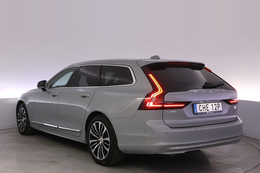 Bild 4 av Volvo V90 Recharge T6 AWD Core Bright 360 BLIS Navi Adap.Far
