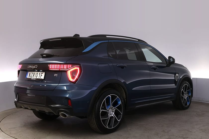 Bild 5 av Lynk & Co 01 PHEV Pano 360 Adap Farth Infinity BLIS V-Hjul