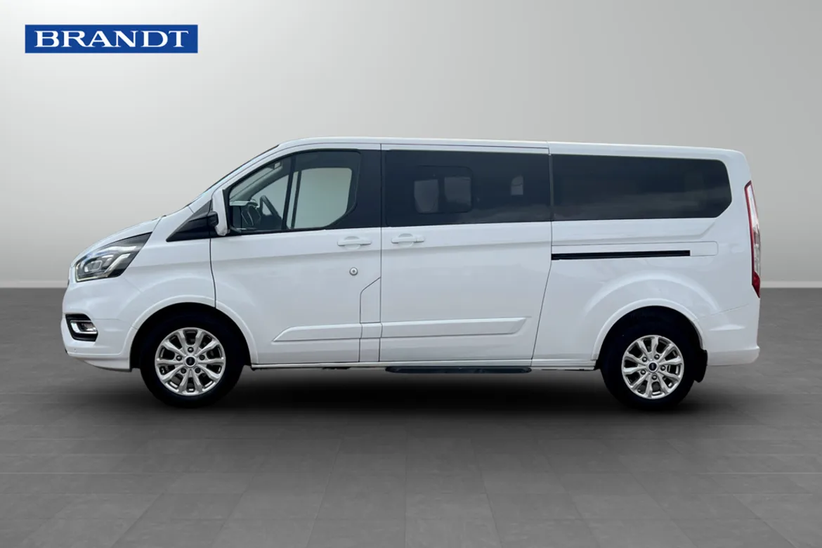 Ford Tourneo Custom 320