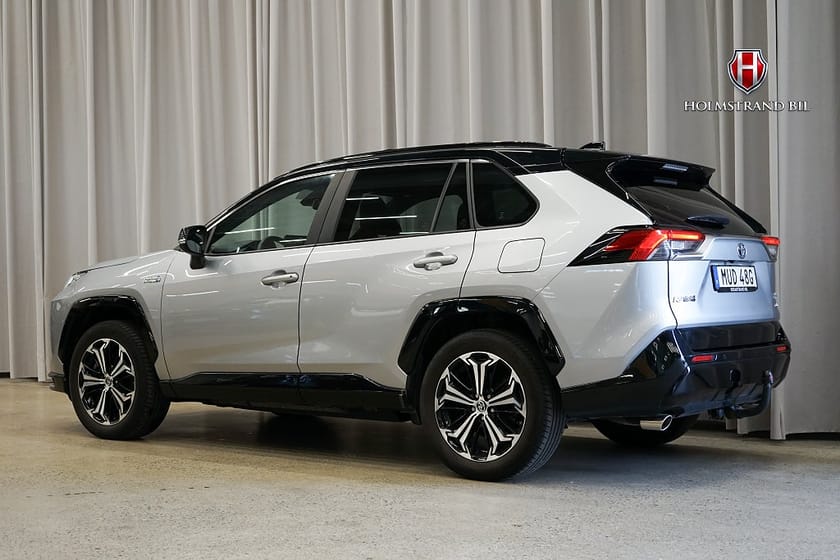 Bild 5 av Toyota RAV4 Plug-in Hybrid Style Drag Pano Kamera Rattvärme Carplay