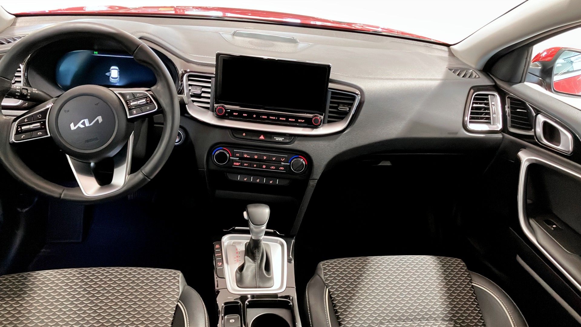 Kia Ceed XCeed Plug-in Hybrid 2022, bild 4/21