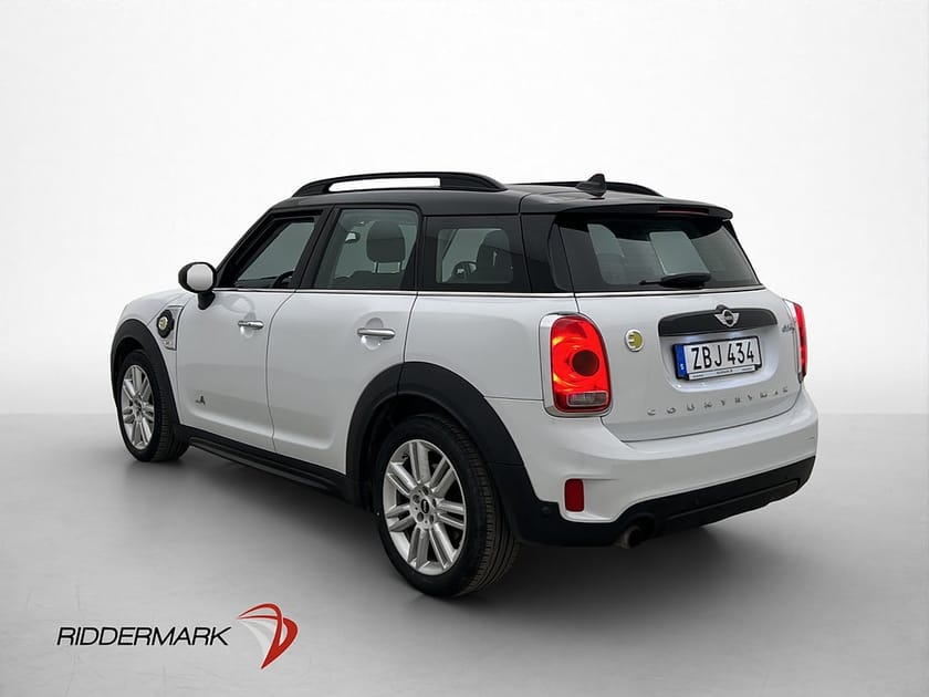 Bild 4 av MINI Countryman Cooper SE ALL4 Mini Excitement Pano H/K Navi