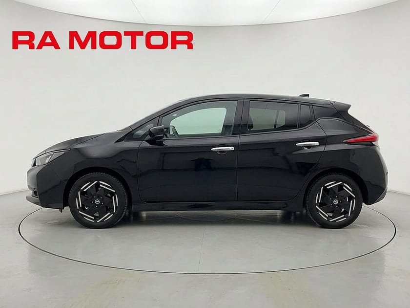 Bild 2 av Nissan Leaf 40 kWh 150hk Acenta | Backkamera | Rattvärme | Moms