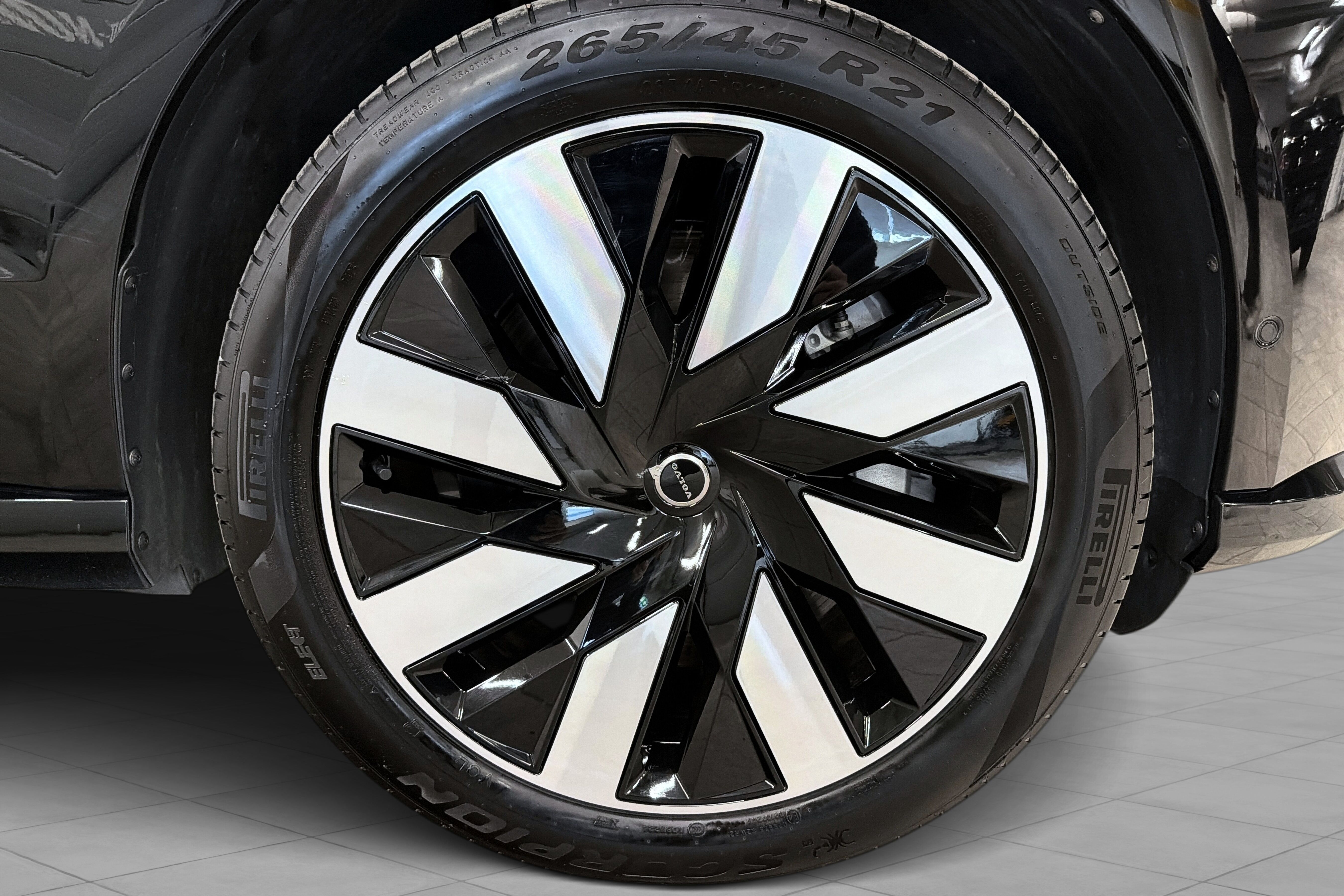 Volvo EX90 Twin Motor Performance bilde 9
