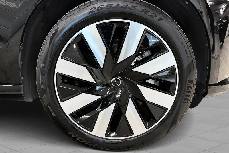 Volvo EX90 Twin Motor Performance bilde 9