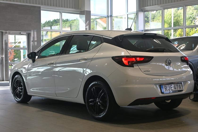 Bild 3 av Opel Astra 1.4 Turbo CVT 145hk Navi Backkamera Skatt 734kr