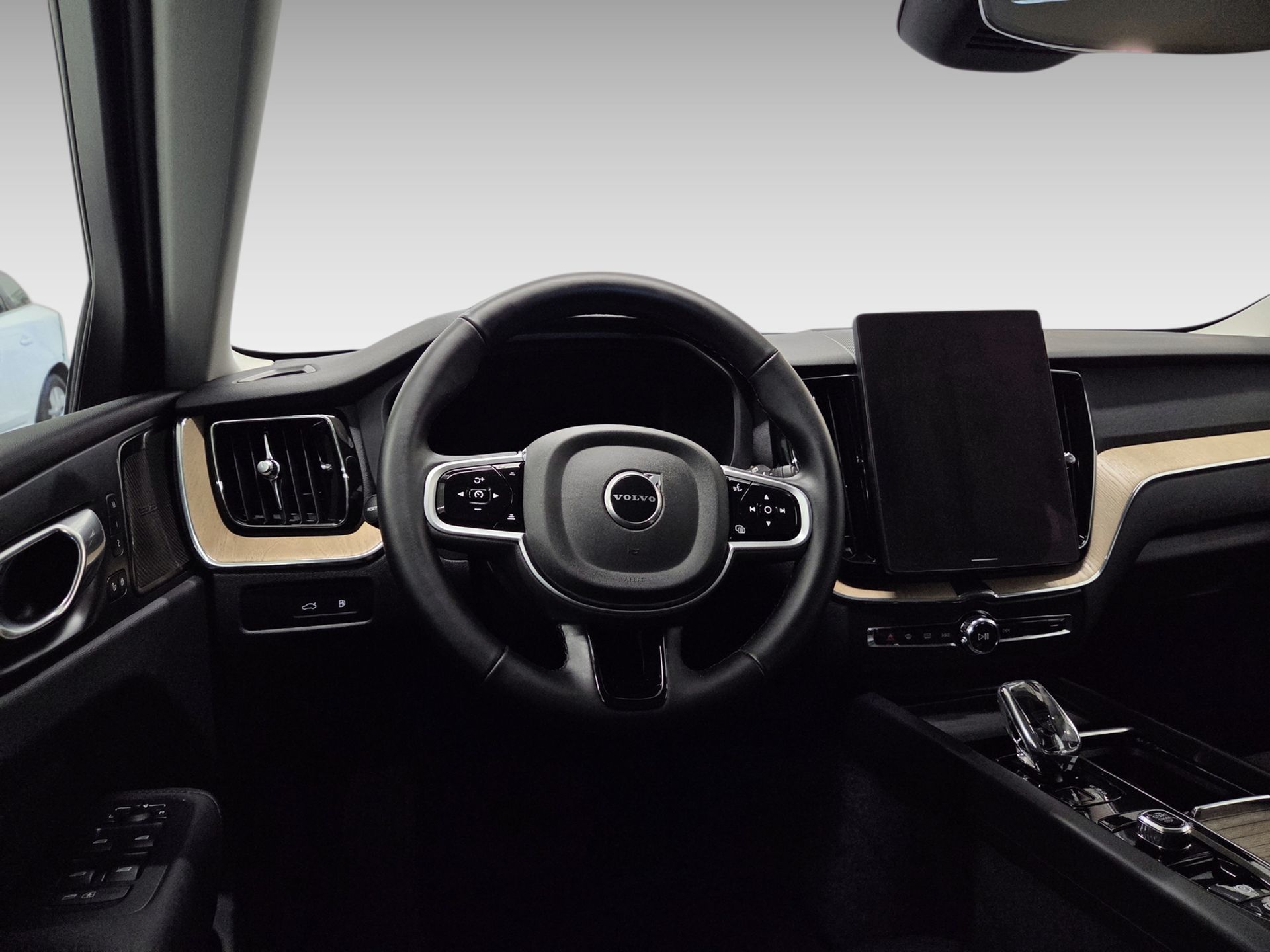 Volvo XC60 T6 Plus Bright Nordic Edition 2026, bild 7/10