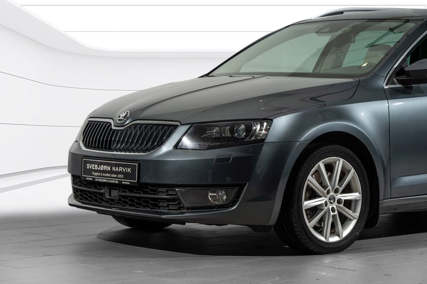 Bilde 2 av Škoda Octavia Stasjonsvogn Oct 3 stv sty kamp b180 4x4dsg