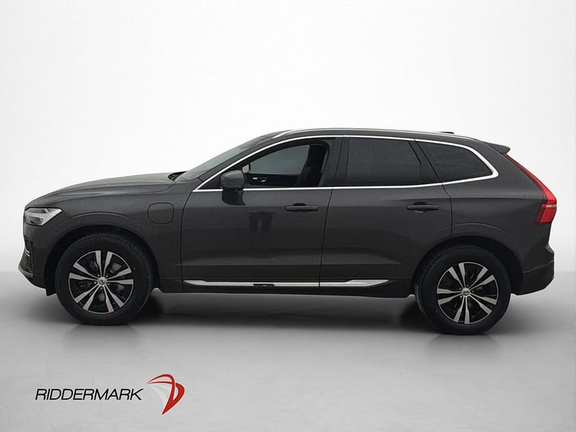 Bild 4 av Volvo XC60 T6 AWD Core Edition Värmare Pano Kamera Google