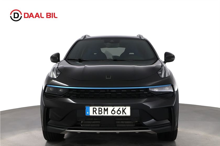 Bild 2 av Lynk & Co 01 PHEV DCT 261HK MORE 3D-VIEW PANO INFINITY® COCKPIT NFC