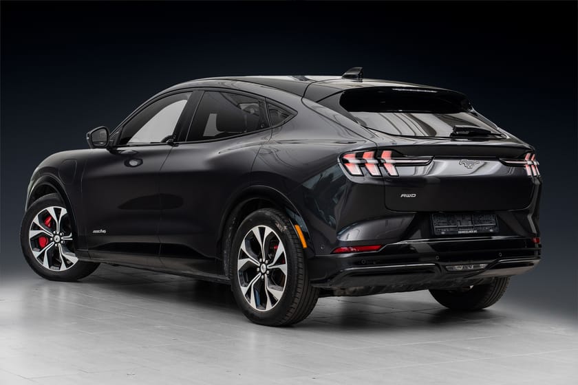 Bilde 5 av Ford Mustang Mach-E Standard Range AWD Teknologipakke+//Dark Matter