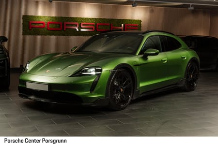 Porsche Taycan 4 Cross Turismo HUD/BOSE/Pano/Rear-axel/Passkjerm/Sport-chrono/+++