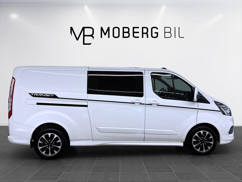 Bild 3 av Ford Transit Custom 290 2.0 185hk Crewvan L2 Drag B-Kamera