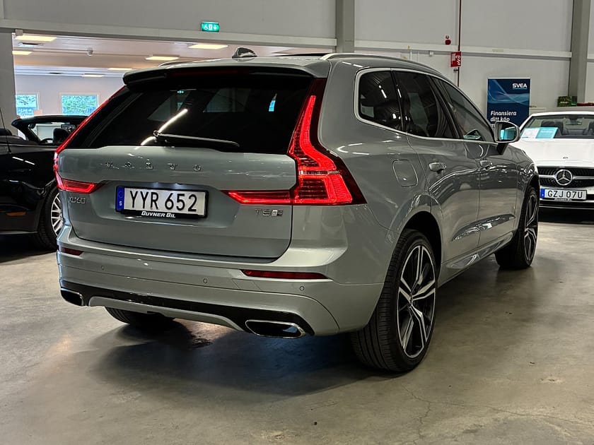 Bild 3 av Volvo XC60 Volvo T8 Twin Engine | B&W | Panorama | HUD