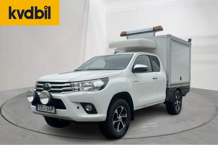 Bild 1 av Toyota Hilux Extra Cab 2.4 D 4WD 150hk Verkstadsinredning