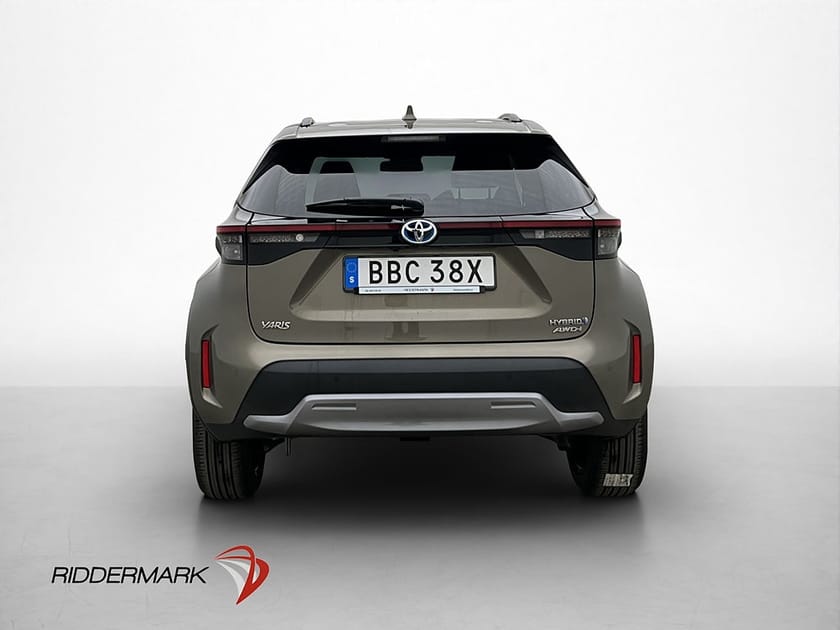 Bild 5 av Toyota Yaris Cross Hybrid AWD-i Adventure Kamera Navi
