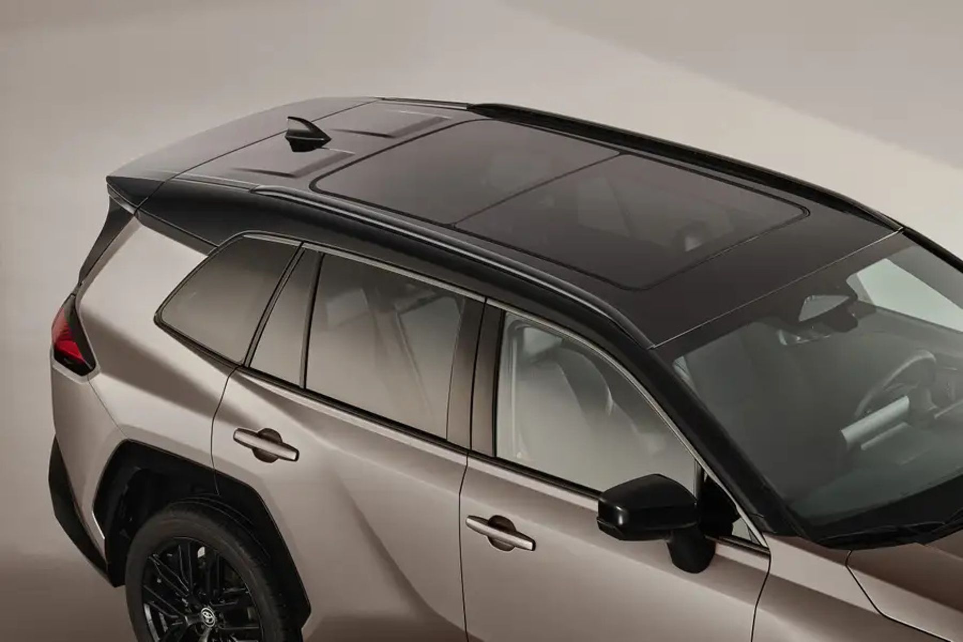 Toyota RAV4 Plug-in Hybrid 2026, kuva 6/10
