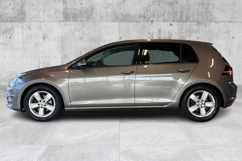 Bilde 2 av Volkswagen Golf 5-dørs 2.0 TDI 4MOTION Highline/El.krok/Soltak/ACC/Delskinn