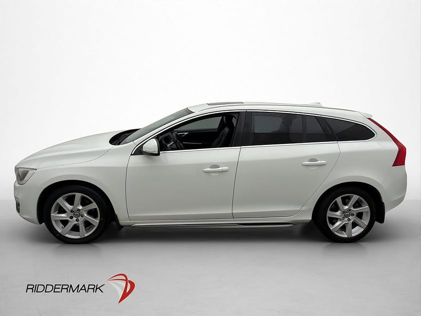 Bild 2 av Volvo V60 D4 181hk Summum VOC Värmare T-Lucka Dragkrok