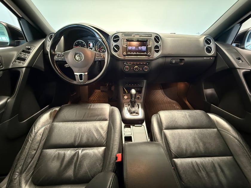 Bilde 5 av Volkswagen Tiguan 2,0 150hk 4M R-Line Cruise/Krok/Kamera/Webasto/Skinn