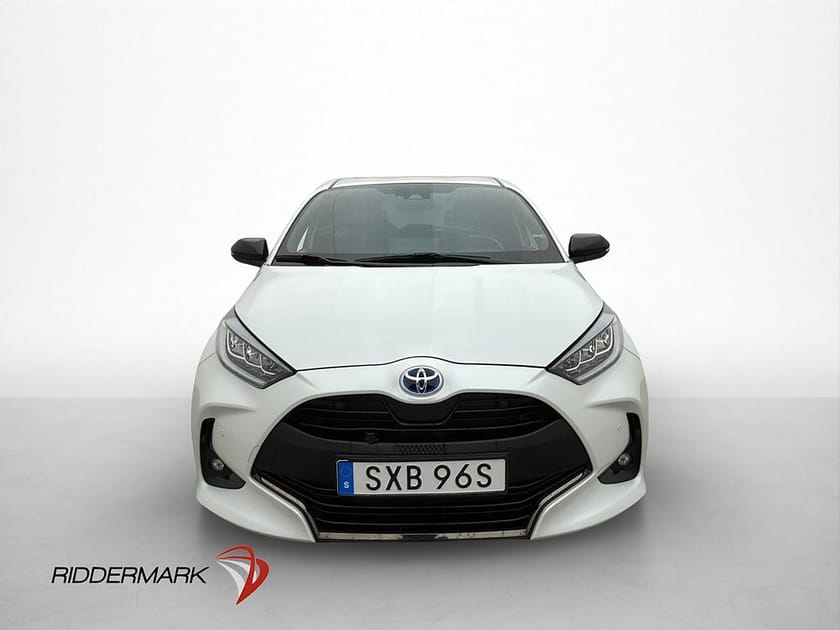 Bild 2 av Toyota Yaris Hybrid CVT Style Kamera Navi A-Farthållare BSM