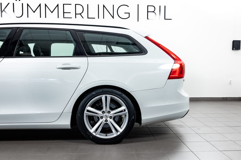 Bild 5 av Volvo V90 D3 Dragkrok Pilot Assist Parkeringssensorer