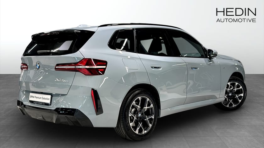 Bild 2 av BMW X3 30e xDrive M sport Active edition Backkamera El stolar
