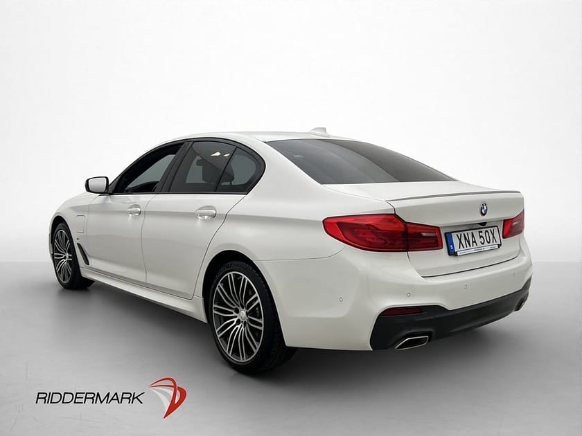 Bild 5 av BMW 530e xDrive iPerformance Sedan M Sport Skinn Hifi Kamera Drag 252hk