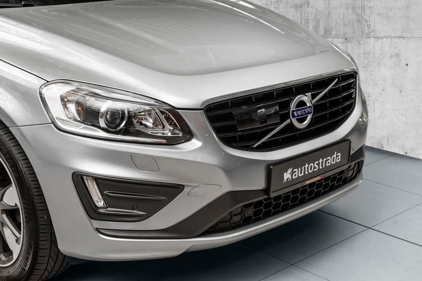 Bilde 3 av Volvo XC60 D4 190hk R-Design | H&K | Kamera | Krok | Lam.ruter