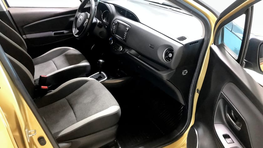 Bild 3 av Toyota Yaris Hybrid 