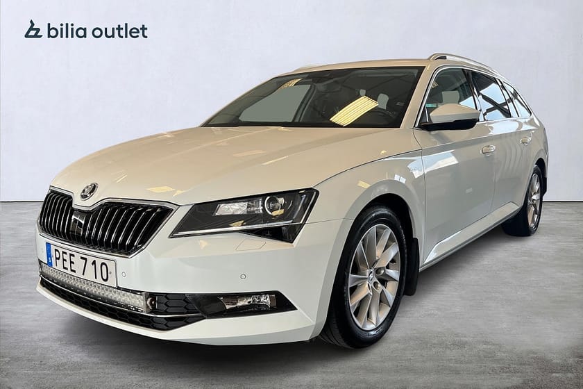 Bild 1 av Škoda Superb Kombi Skoda 2.0 TDI 4x4 L&K 190hk / Drag Värmare CANTON Kamera