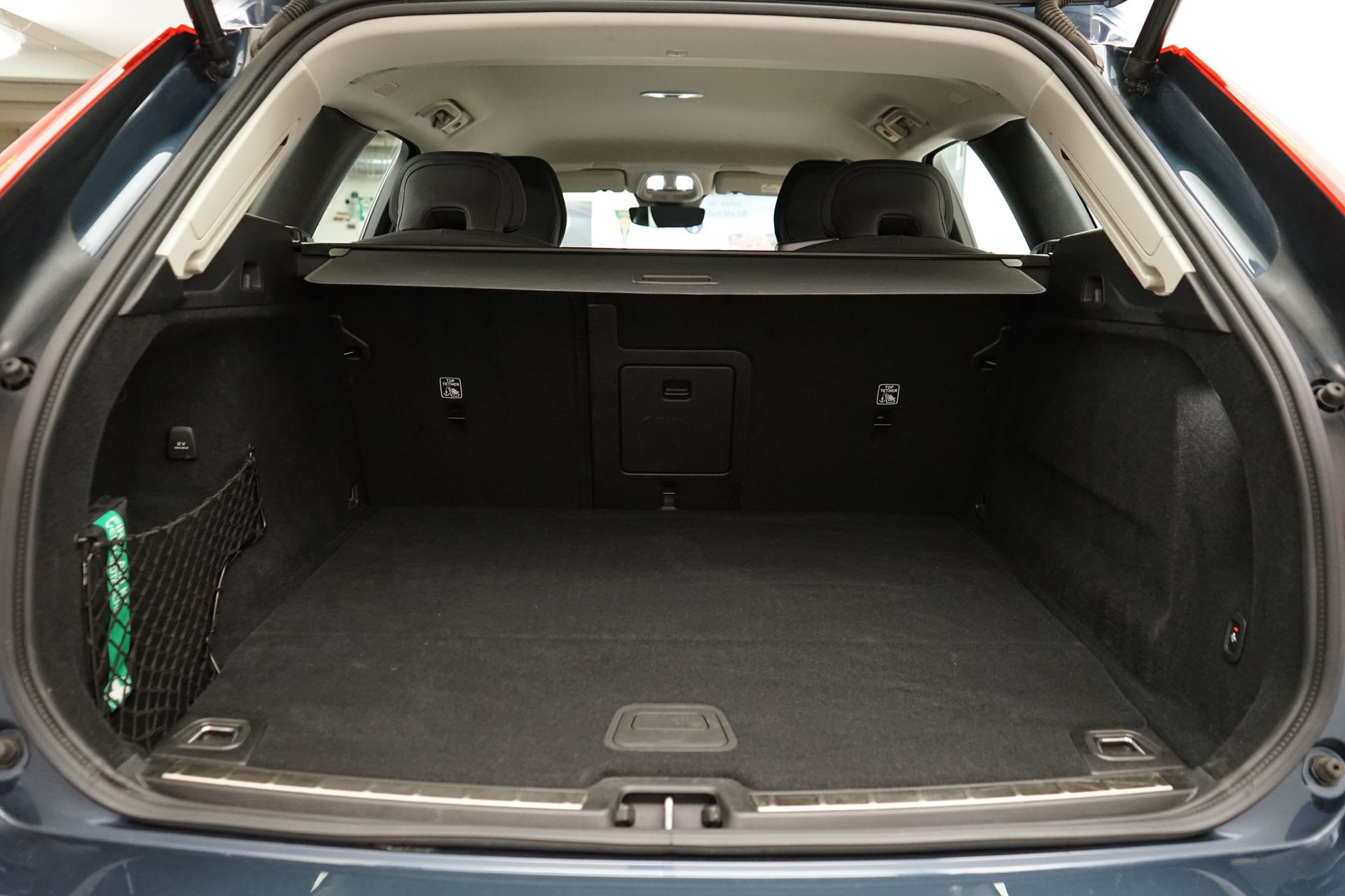 Volvo XC60 Recharge T6 AWD 2026, bild 7/10