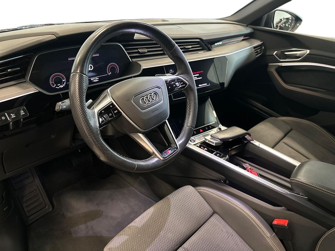 Audi Audi e-tron Sportback 55 quattro — bild 10