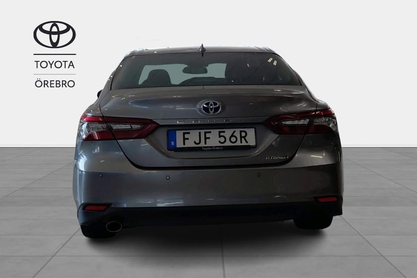 Bild 5 av Toyota Camry Hybrid Executive Navigation Vinterhjul