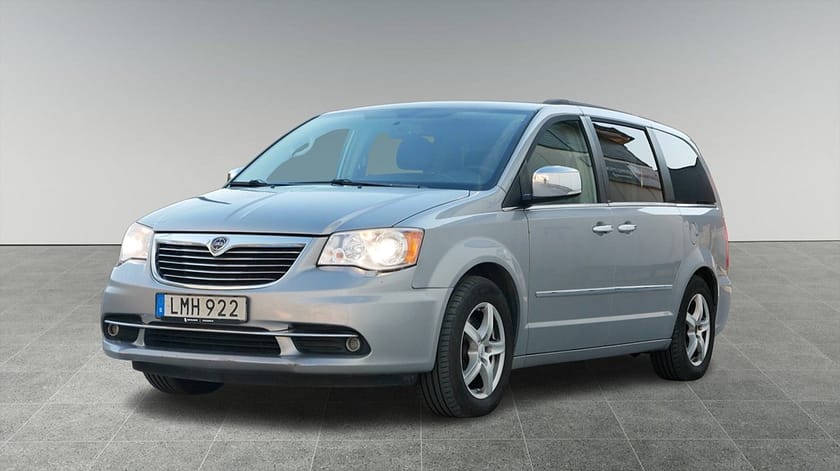 Bild 4 av Lancia Voyager 3.6 V6 283hk LX | 1198 kr/mån | 7-Sits | Kamera