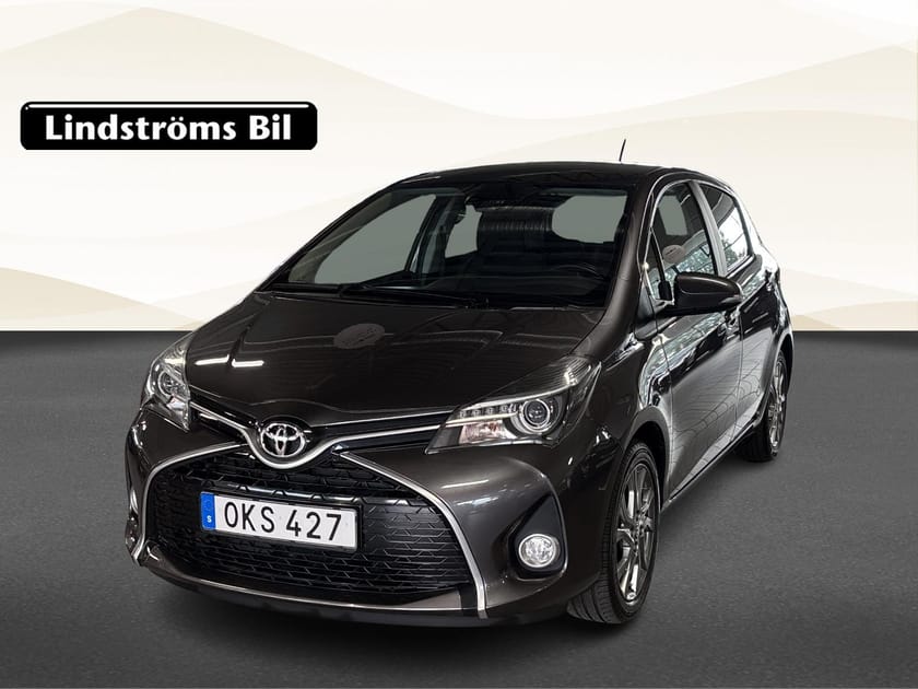 Bild 1 av Toyota Yaris 1.33 Intense Edition Sommar/Vinterhjul