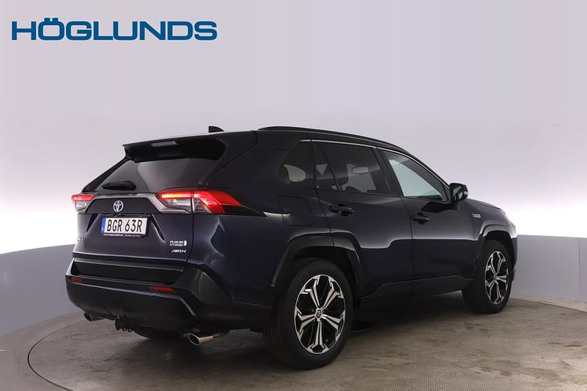 Bild 4 av Toyota RAV4 Laddhybrid Plug-in Hybrid JBL B-kamera Värmare Drag Moms