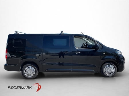 Peugeot Expert Panel Van CrewVan L3 6-Sits Värm Drag B-Kamera CARPLAY
