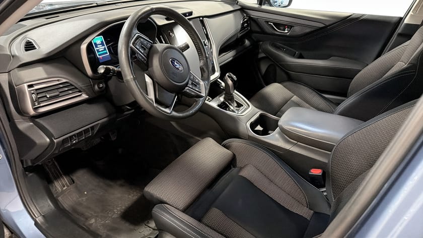 Bild 3 av Subaru Outback 2.5DI CVT ADVENTURE  XFUEL