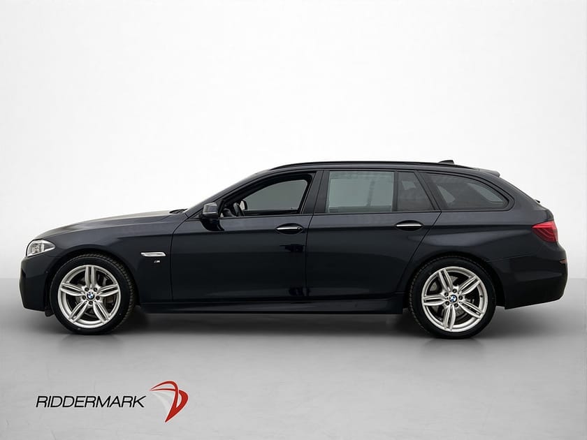 Bild 4 av BMW 530d xDrive Touring 530 Innovation Pano H/K HuD Kamera Drag Skinn