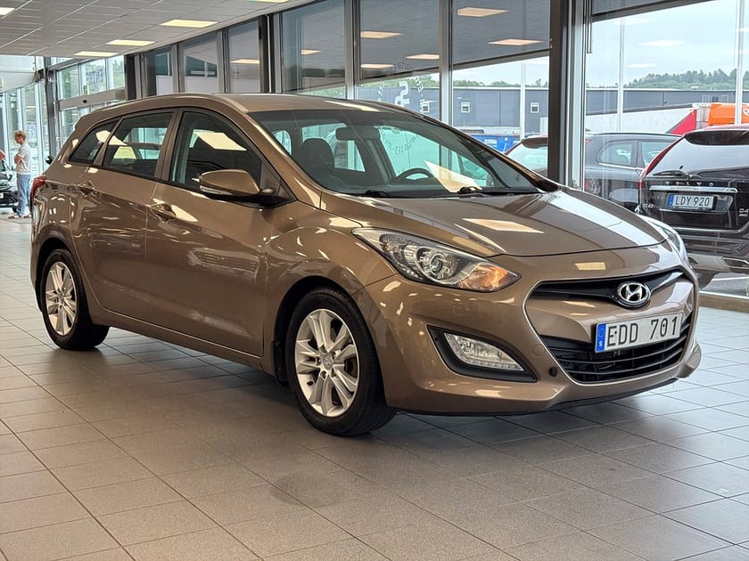 Bild 1 av Hyundai i30 Kombi 1.6 CRDi Automat Sensorer BT Business