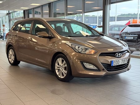 Hyundai i30 Kombi 1.6 CRDi Automat Sensorer BT Business